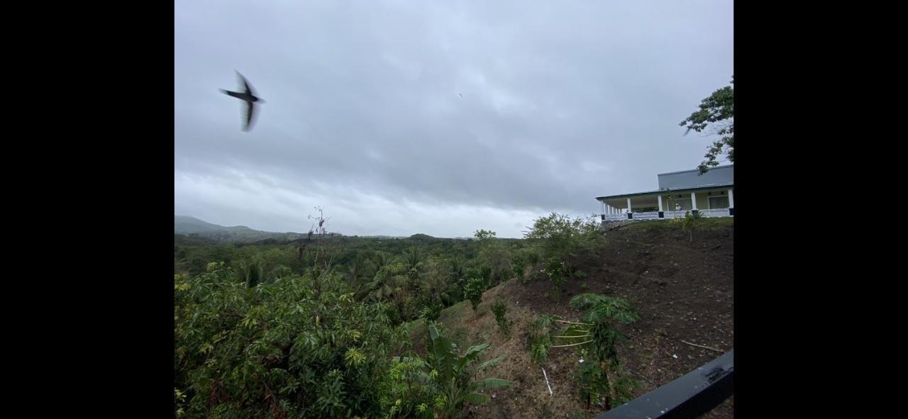 Hakata Lejja Near Natural Hot Spring Batu-Batu Экстерьер фото